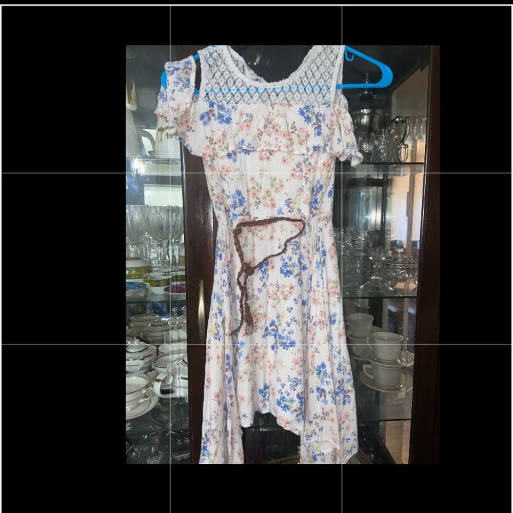 Kids flower dress,soft material,with belt,size 10,brand is knitworks